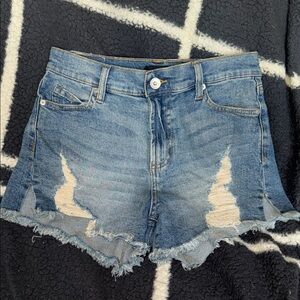 Kendall & Kylie “The Icon Short”